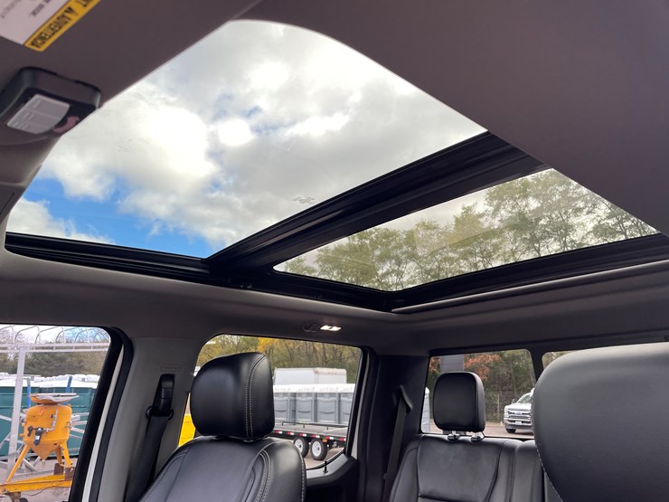 2019-ford-f350-xlt-lariat-image-77