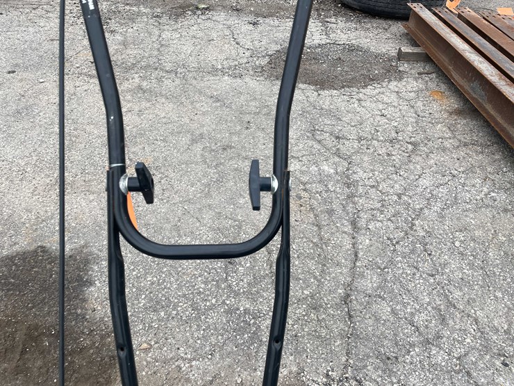 #14033-•-(2)-mini-rototillers-(o4)-image-28