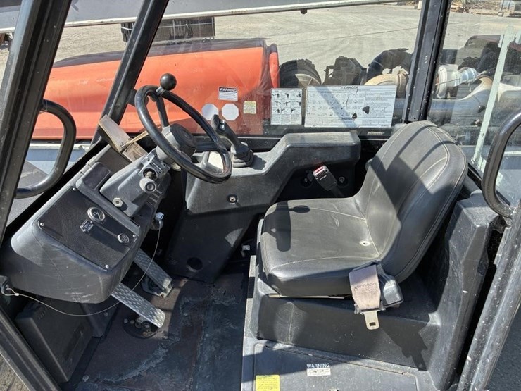 2012-skyjack-vr843d-image-14