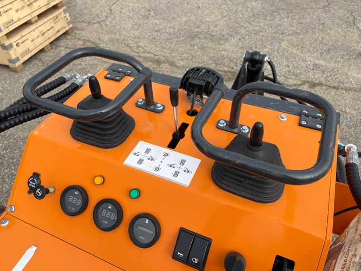#14002-•-unused-2025,-arteer-mini-skid-steer-(o11)-image-8