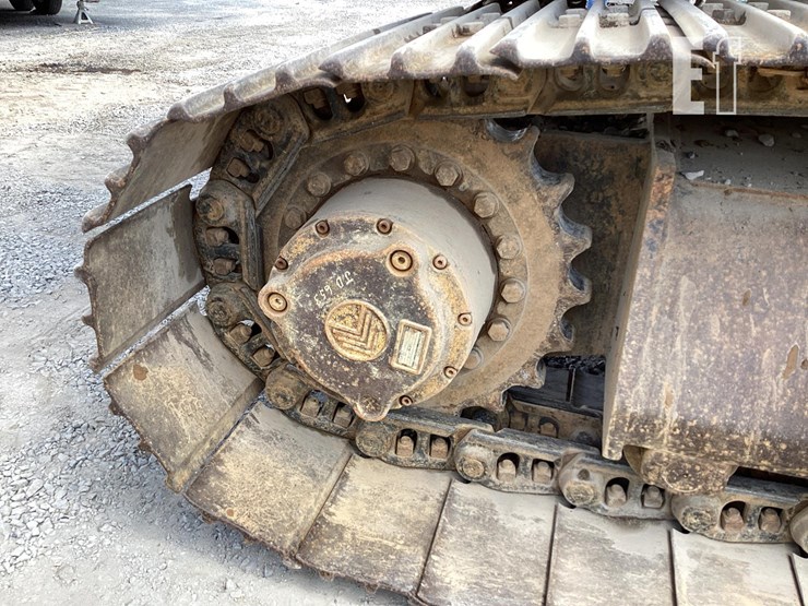 1998-deere-690e-lc-image-15