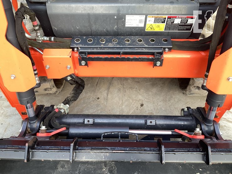 2024-kubota-svl75-3-image-10