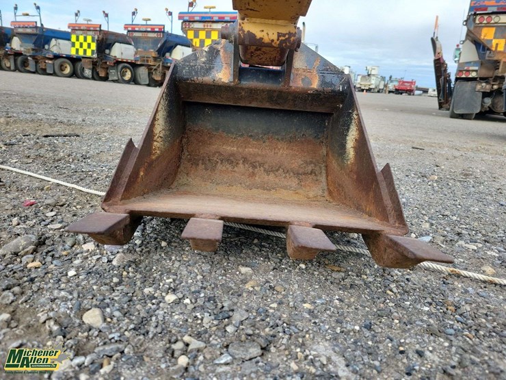 backhoe-pmc-8316-image-10