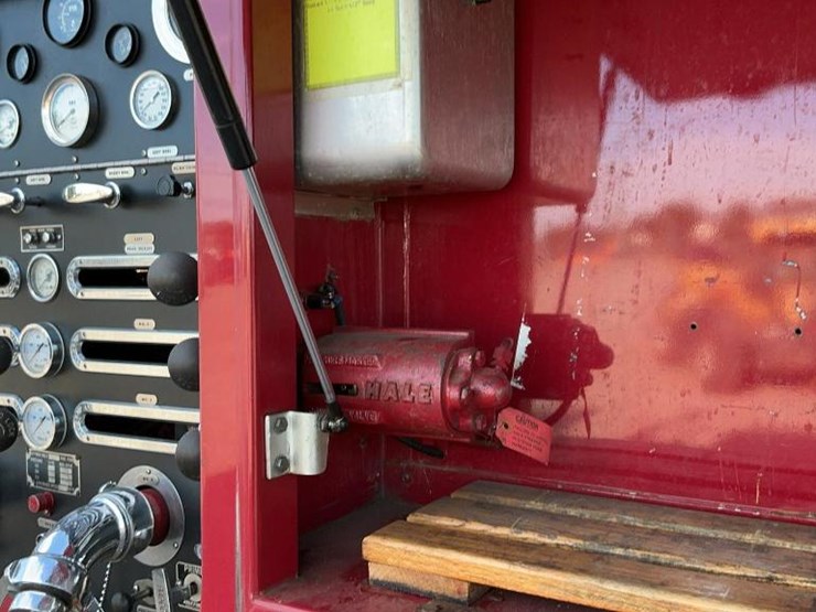 #2000-•-1982-sutphen-deluge-fire-engine-truck-detroit-diesel-6v92ta-image-42