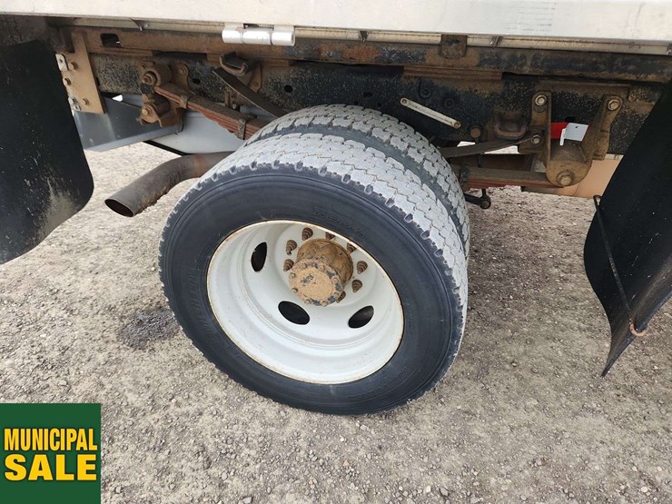 2015-ford-f450-image-15