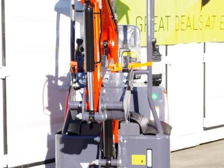 2025-cfg-industrial-mx15rx-mini-excavator-w/-pilot-system,-rato gasoline-engine,-unused-image-13