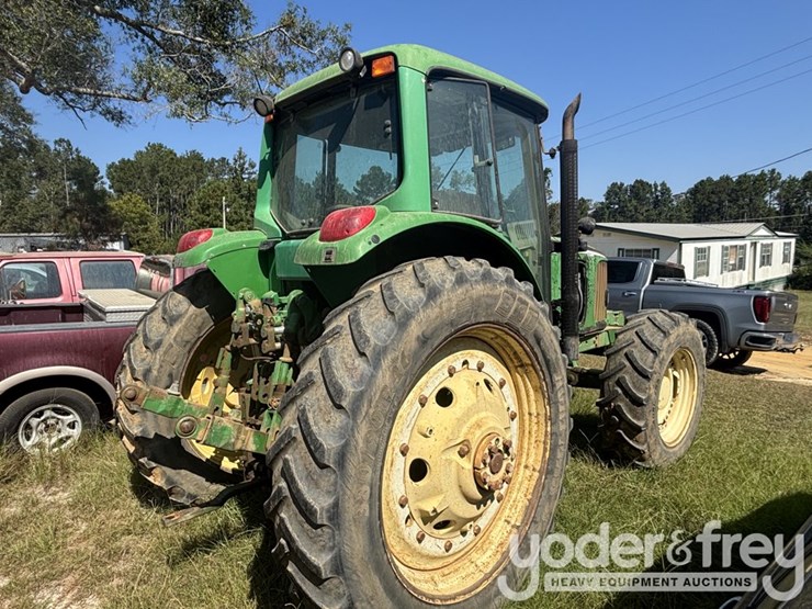 2005-john-deere-7320-image-4