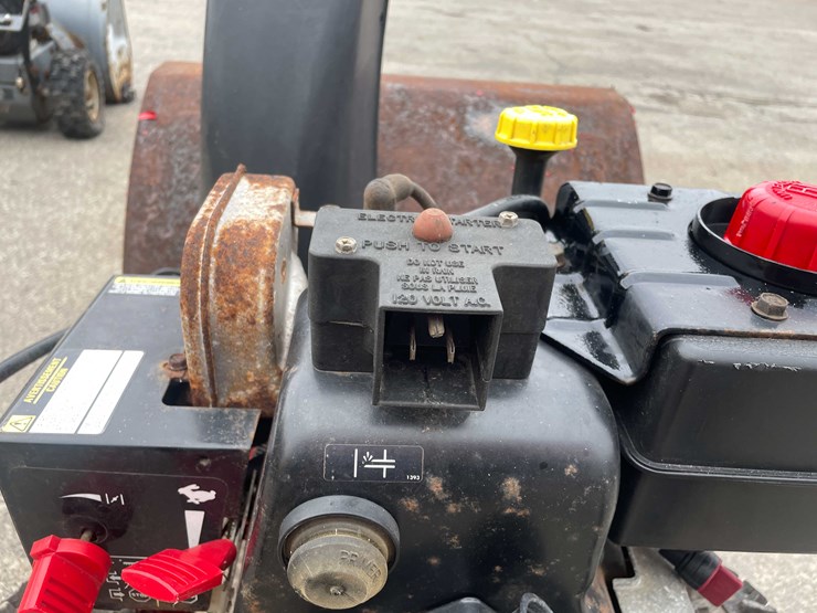 #14029-•-(2)-yard-machines-snow-blowers-(o4)-image-44