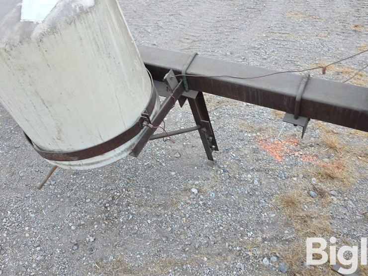 3--pt-4-person-ride-on-sprayer-bar-image-13