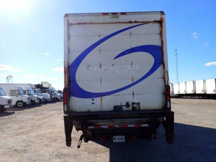 2013-ford-f750-image-6