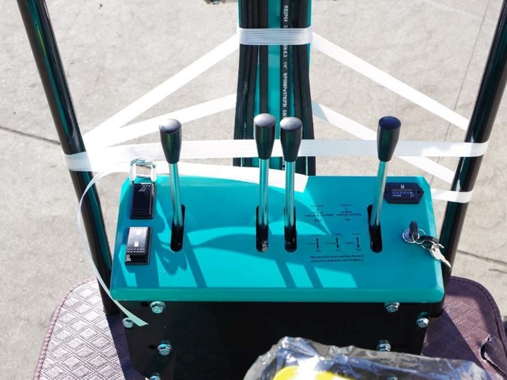 2025-cfg-industrial-mh12-(z)-mini-excavator,-zonsen gasoline-engine,-unused-image-5