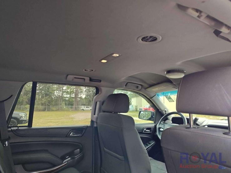 2016-chevrolet-tahoe-image-9