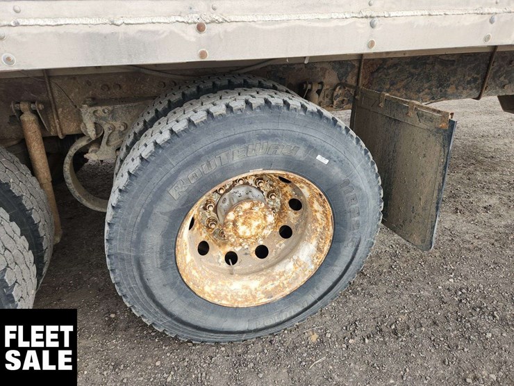 2008-kenworth-t800-image-13