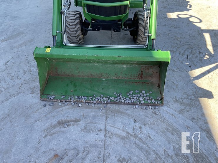2014-john-deere-1023e-image-9