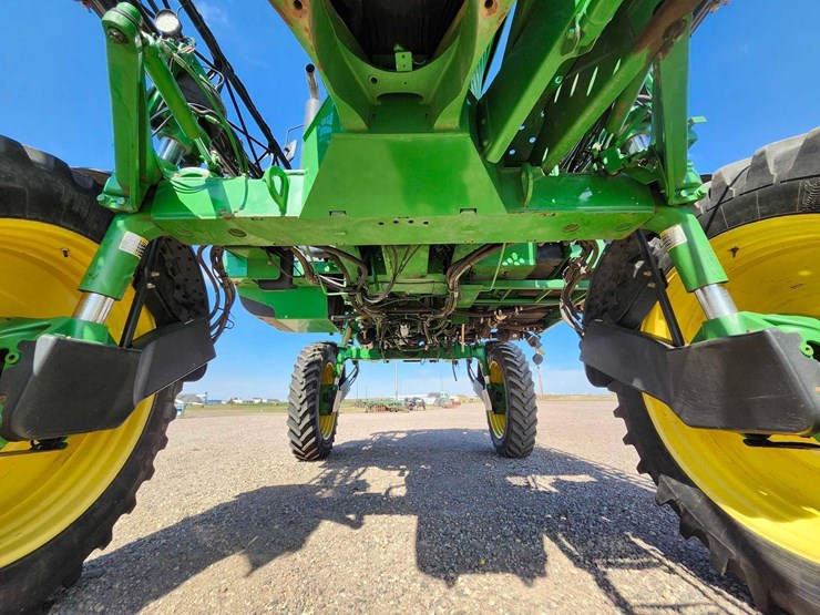 2010-john-deere-4830-image-12