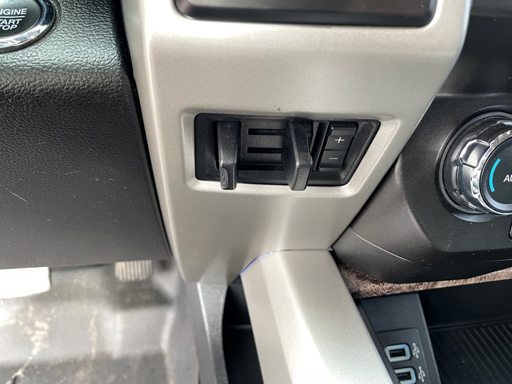 2019-ford-f350-xlt-lariat-image-68