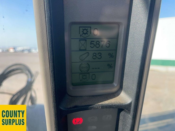 case-puma-210-tractor-image-26