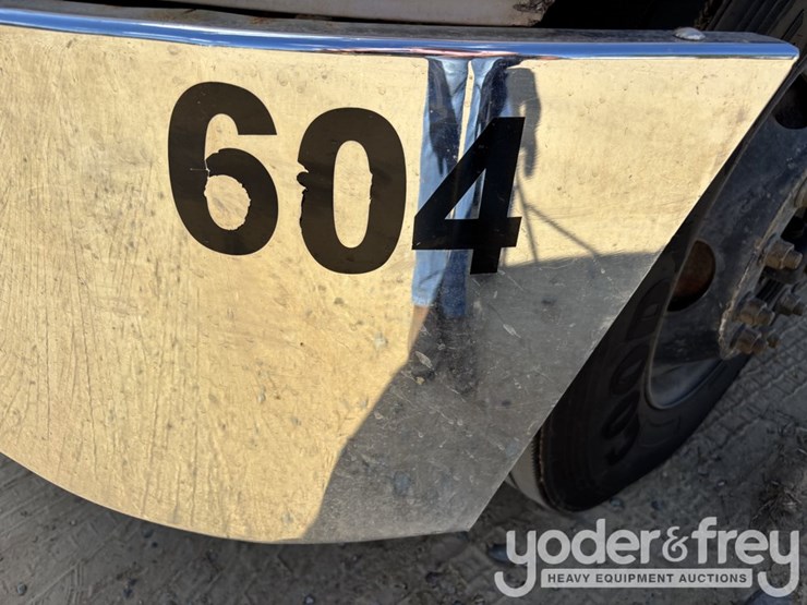 2015-kenworth-t370-image-22