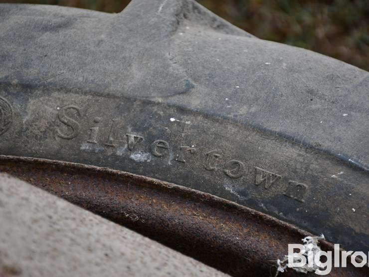 b.f,-goodrich-silvertown-12-38-tires-on-4-bolt-rims-image-12