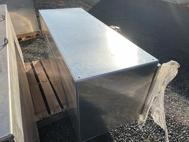 #5653-•-hd-unused-semi-trailer-toolbox-image-3