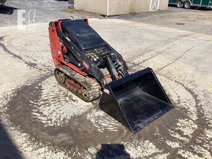 2014-toro-dingo-tx427w-image-6