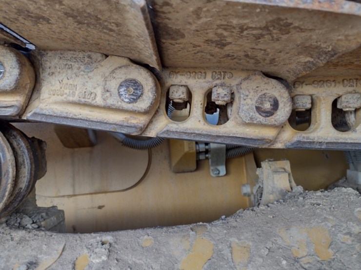 caterpillar-d3-image-38