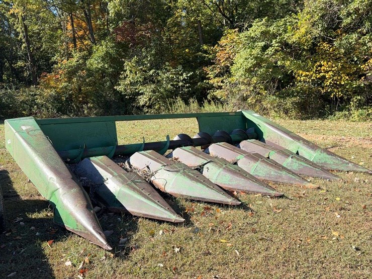 john-deere-642-image-1