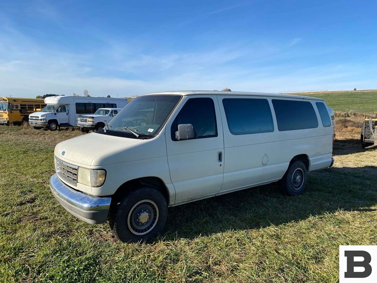 1993-ford-e350-image-1