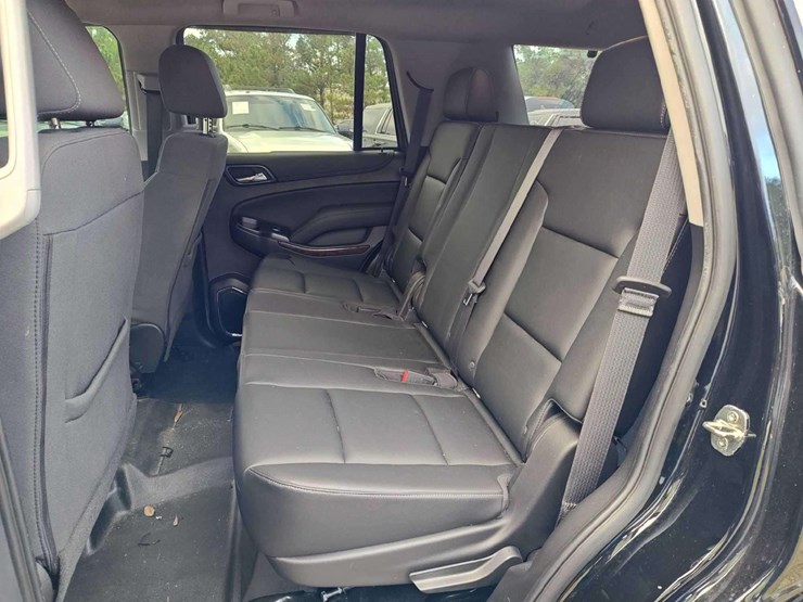 2019-chevrolet-tahoe-image-29