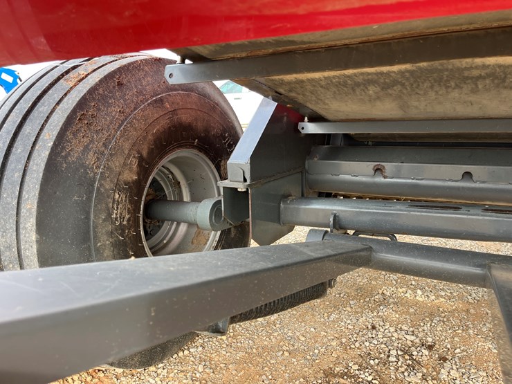 2017-massey-ferguson-2946-image-14