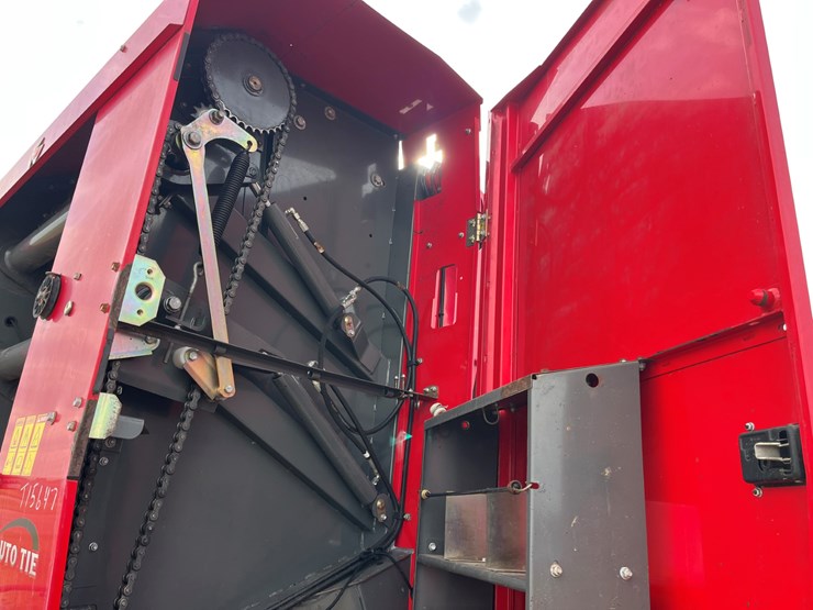 2017-massey-ferguson-2946-image-17