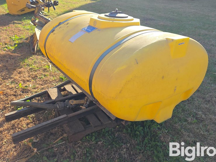 300-gal-front-mount-poly-tank-image-5