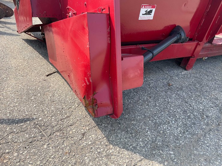 #14076-•-case-1063-corn-head-(o12)-image-16