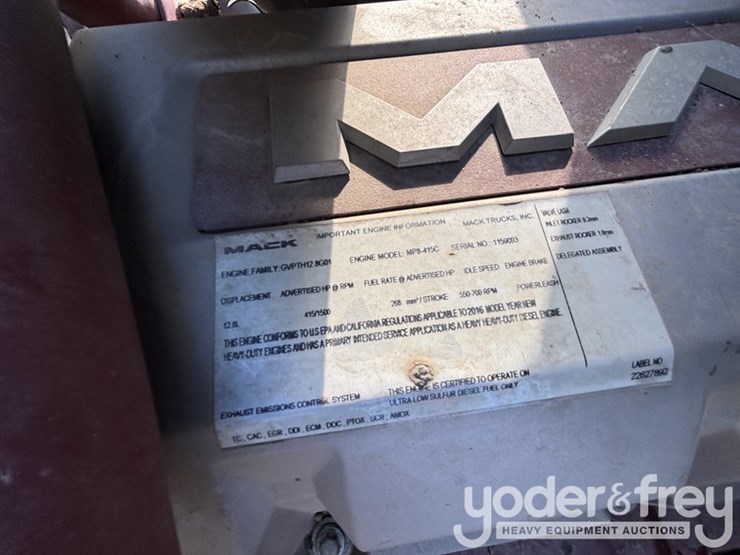 2017-mack-chu613-image-17