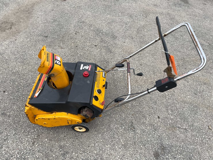 #14032-•-mtd-3/21-snowblower-(o4)-image-7