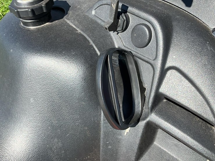 #2350-•-1999-polaris-500-xc-sp-snowmobile-image-23