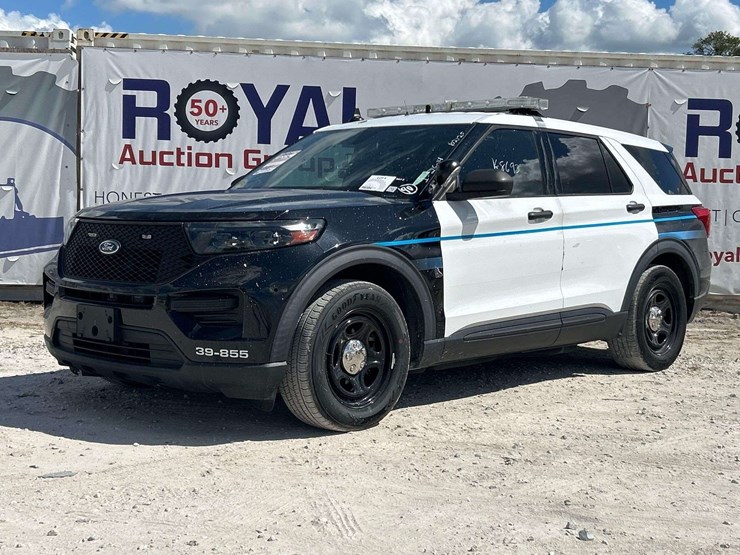 2020-ford-explorer-image-1