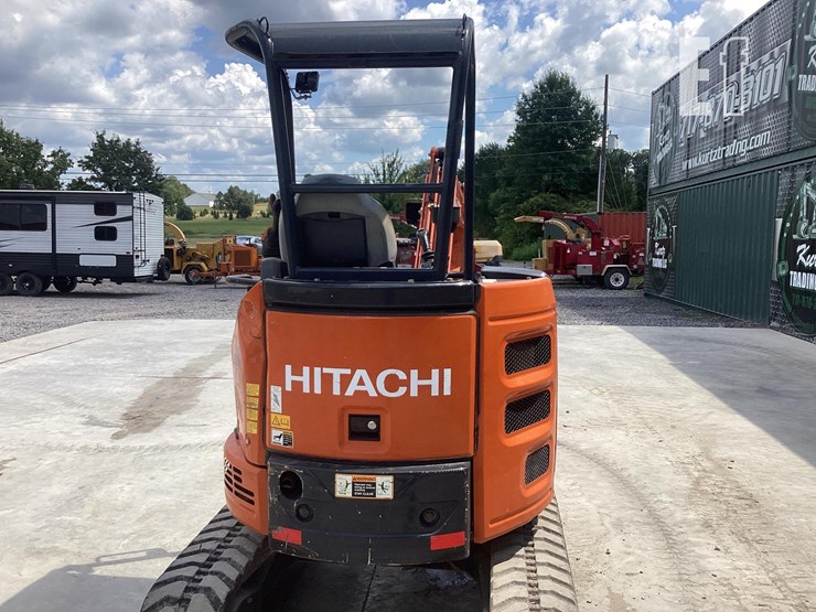 2021-hitachi-zx26u-5-image-3