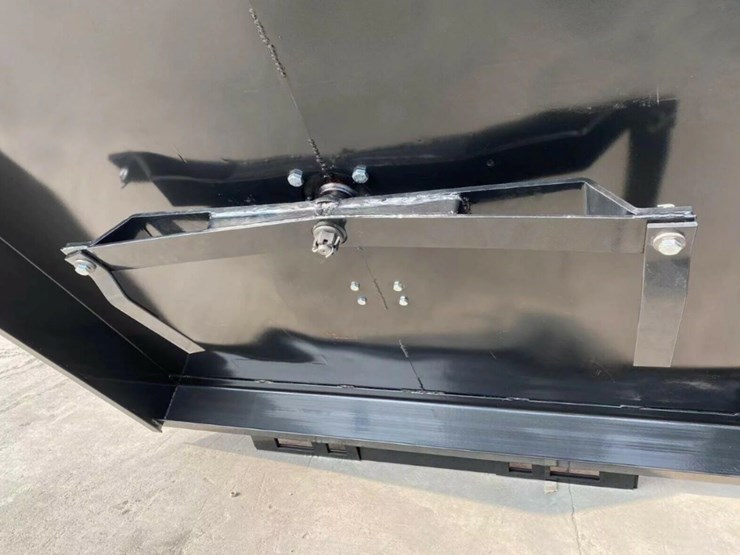 agt-industrial-skid-steer-2-blade-hydraulic 72"-brush-cutter,-m/n-ssrc72,-unused-image-4