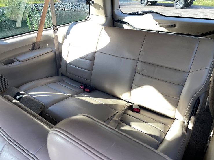 2002-ford-excursion-limited-image-67