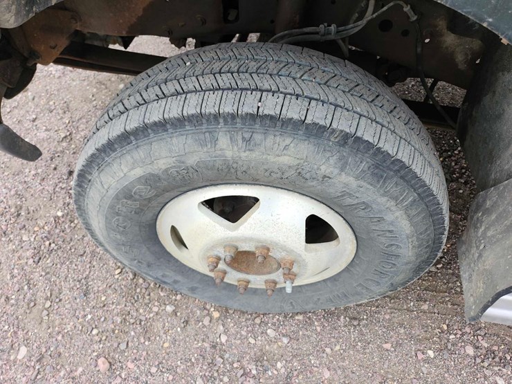 1999-ford-f350-image-27