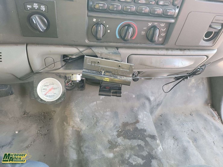 2002-ford-f350-image-18