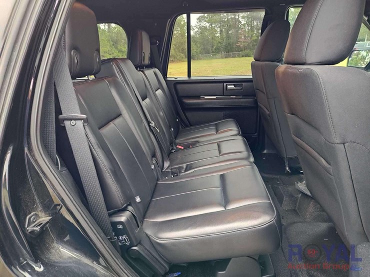 2016-ford-expedition-image-29