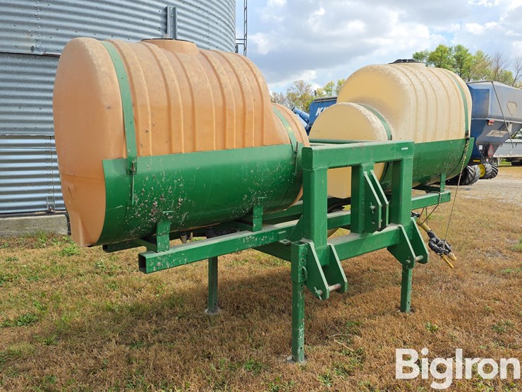 3-pt-dual-poly-tank-attachment-image-3