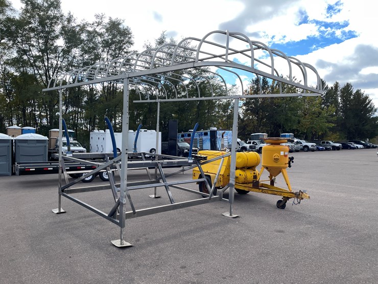 #4517-•-shore-master-aluminum-pontoon-lift-image-3