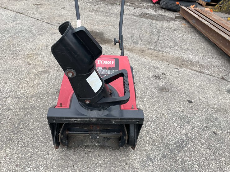 #14031-•-toro-ccr-snowblower-(o4)-image-10