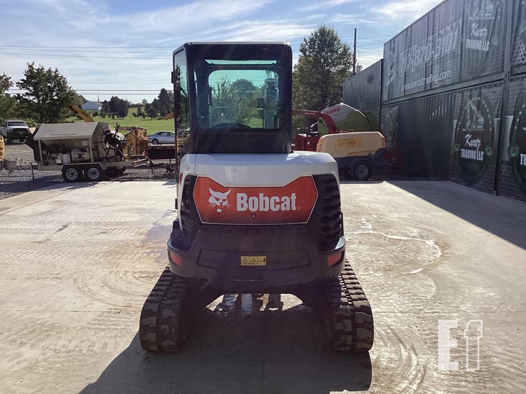 2019-bobcat-e35-image-3