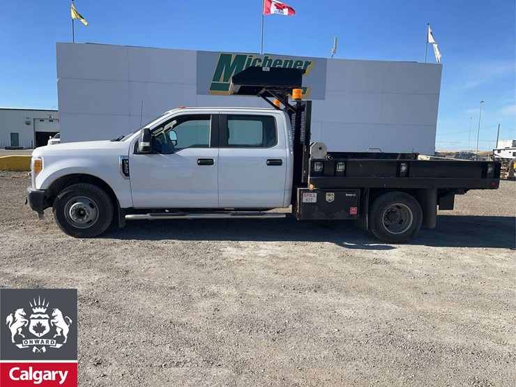 2017-ford-f350-image-2