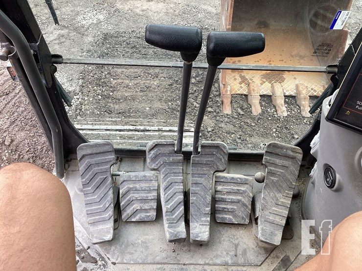 2018-volvo-ec250el-image-17