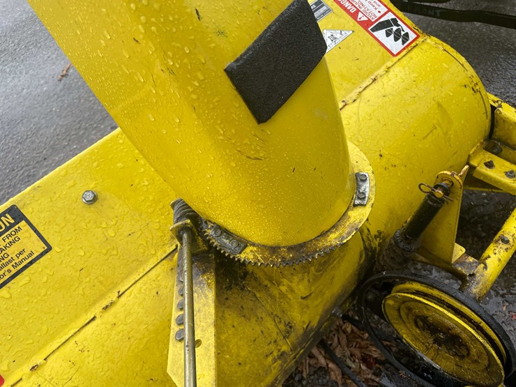 #14066-•-john-deere-snow-blower-(o4)-image-14